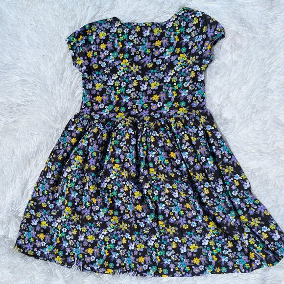Midnight Meadow Girls’ Dress – Colorful Floral Delight 2T,3T,4T,5T 6/7 7/8 - Picture 4 of 4